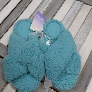 Women's Paris Crossband Faux Shearling Slippers | Stars Above™ | Medium (7/8)